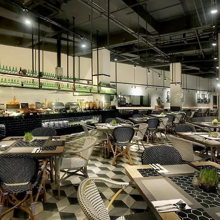 The Zuri Hotel Palembang-3